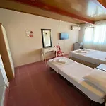 Nese Otel Çeşme