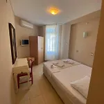 Nese Otel Çeşme