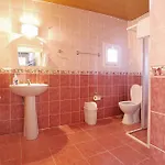 Nese Otel Konukevi Çeşme