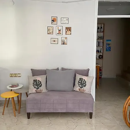 Nese Otel 2* Çeşme