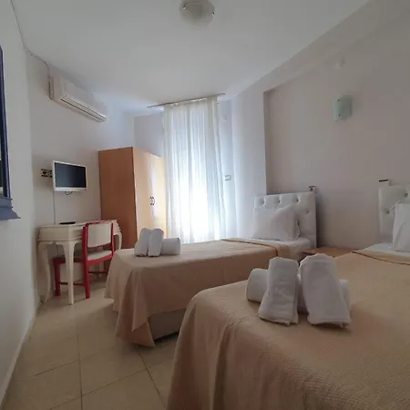 بيت ضيافة Nese Otel 3*